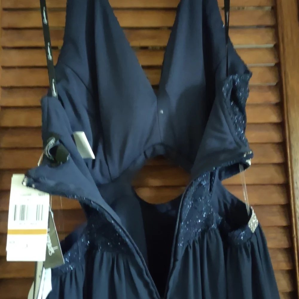 Navy Blue Long Halter top Evening gown, Sequin - Picture 5 of 10